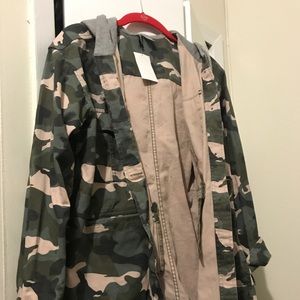 H&M women's camo button up with hood